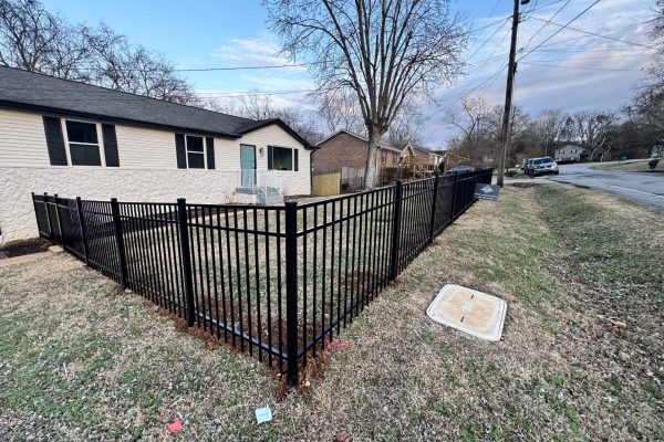 Supremo Roofing & Fencing 01